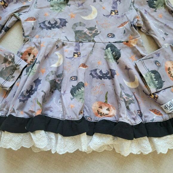 Bella & Omi Halloween Tunic Playset - Picture 4 of 12